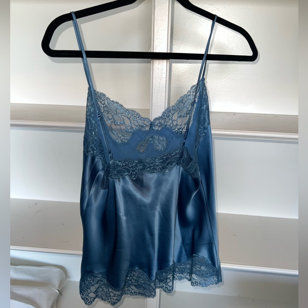 100% SILK NEIMAN MARCUS VIVIS BLUE CAMI LACE TOP - L
